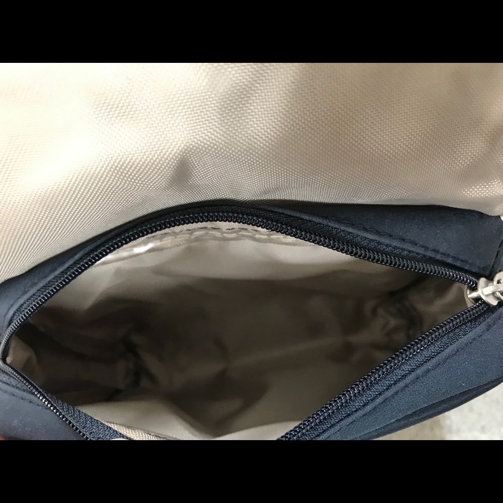 $8ea./2for$15 “First Class” Toiletry/Makeup Case - Picture 7 of 7